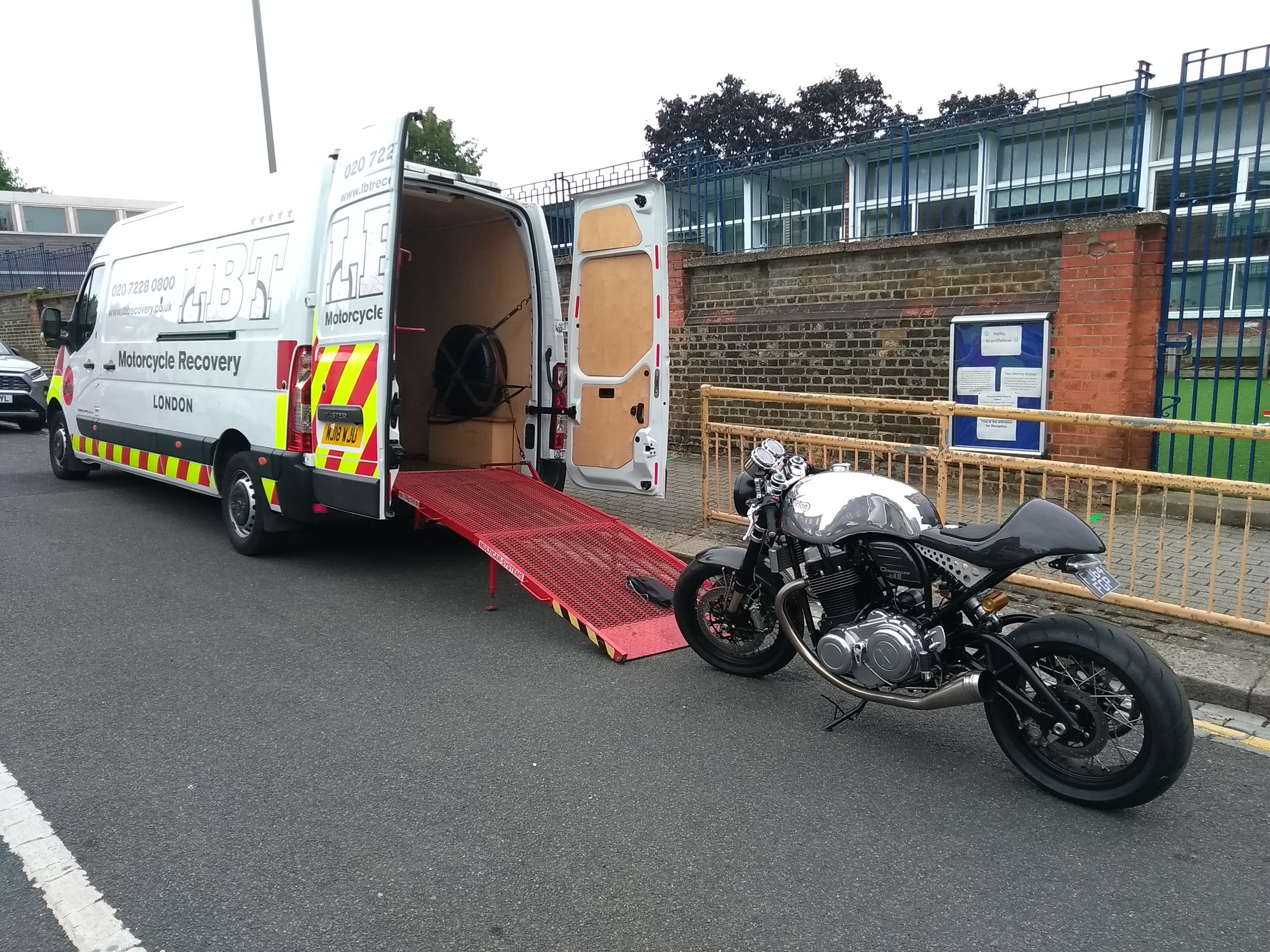 Norton Commando 2  | LBT Motorcycle Recovery | London 020 7228 0800